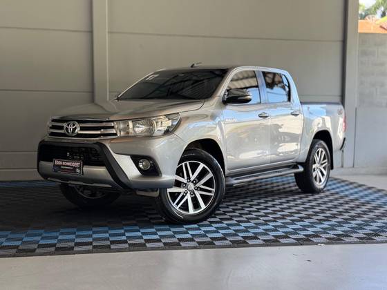 TOYOTA HILUX 2.8 SRV 4X4 CD 16V DIESEL 4P AUTOMÁTICO